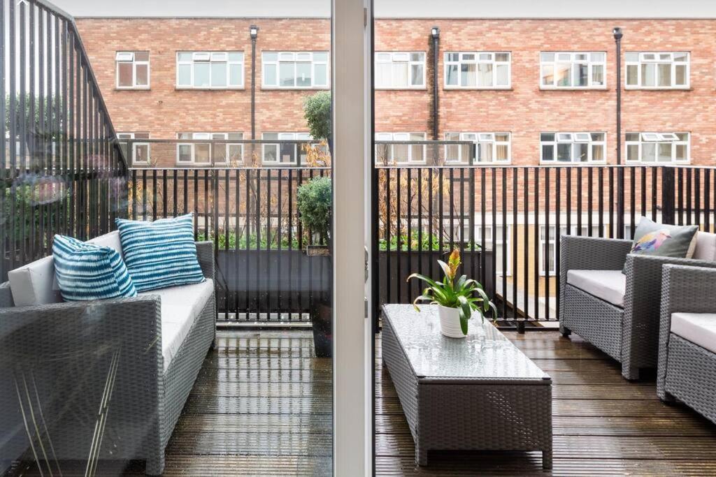 Premier 3 Bed Lux Apartment - Sleeps 8 London Exterior photo