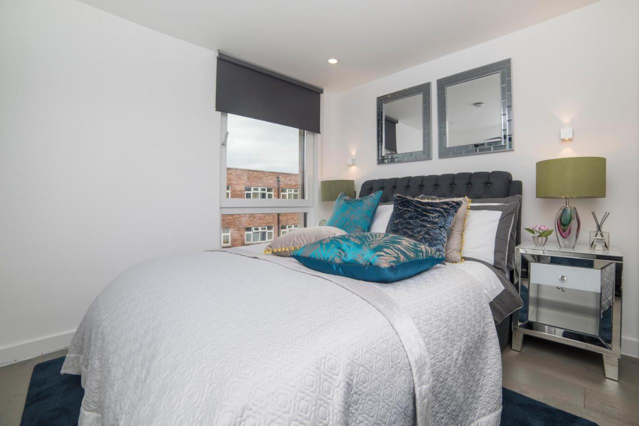 Premier 3 Bed Lux Apartment - Sleeps 8 London Exterior photo
