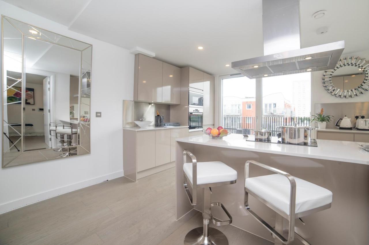 Premier 3 Bed Lux Apartment - Sleeps 8 London Exterior photo